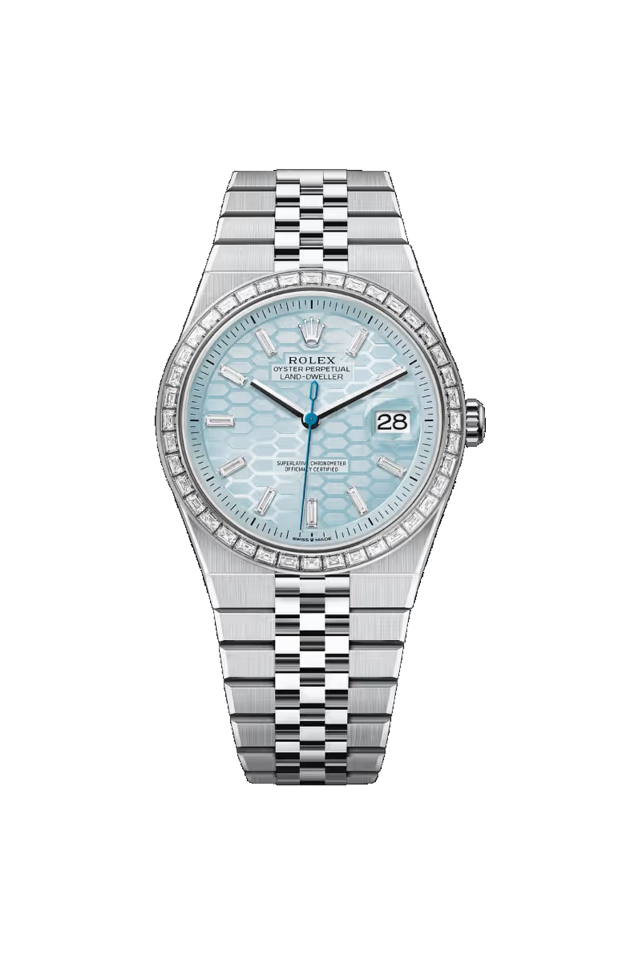 Rolex Land-Dweller 40 referencia 127386TBR, Platino 950, Azul hielo con motivo de panal e índices de diamante, bisel engastado con diamantes y brazalete Flat Jubilee.